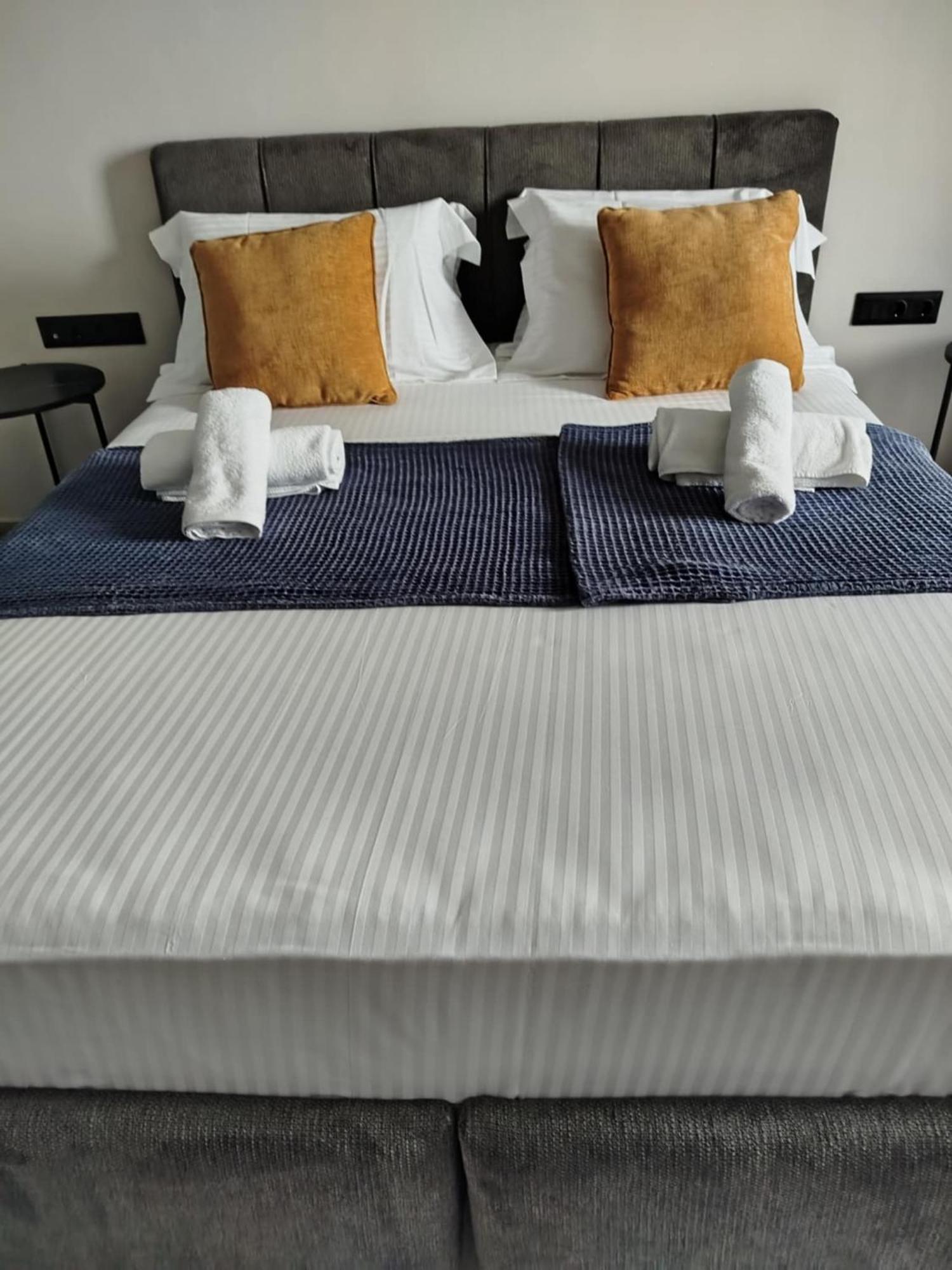 Hotel Andreas Ypsos Exteriör bild